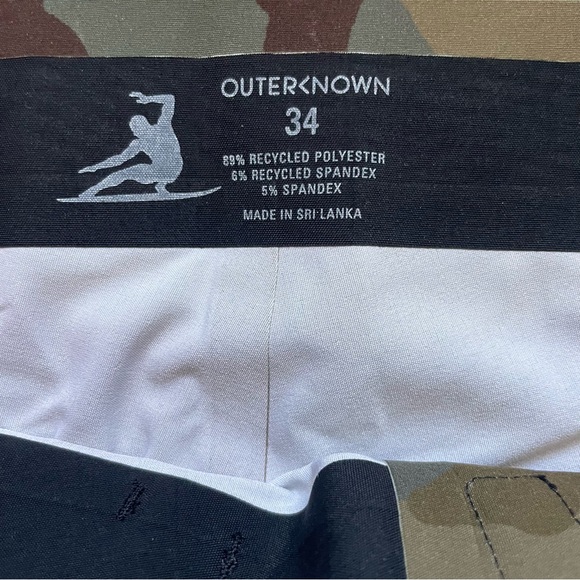 Outerknown Men's Camouflage Apex Trunks - Picture 6 of 6